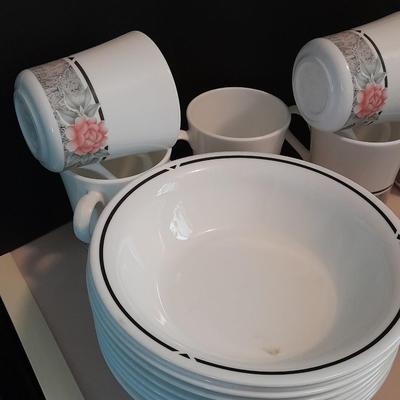 Corelle Dinnerware set