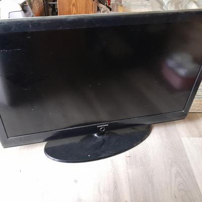 Samsung LN46A500 46" 1080p LCD HDTV Television