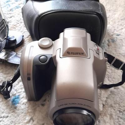 Fuji Film digital camera Super-EBC Fujinon zoom with case