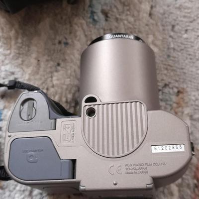 Fuji Film digital camera Super-EBC Fujinon zoom with case