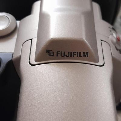 Fuji Film digital camera Super-EBC Fujinon zoom with case