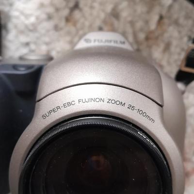 Fuji Film digital camera Super-EBC Fujinon zoom with case