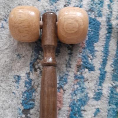 Back scratcher's DISNEY pin and vintage mini mouse with wooden massager