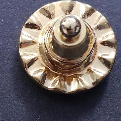 Fashion jewelry Hat pins Bastain union American made, Coors, Flags and more