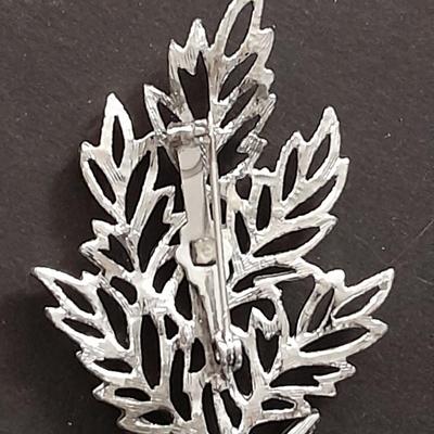 Fashion Jewlery Brooches and pins