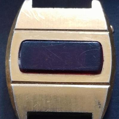 Wrist watches for repair Men's and Women's Timex, digital, and Durastead