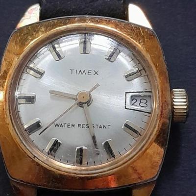Wrist watches for repair Men's and Women's Timex, digital, and Durastead