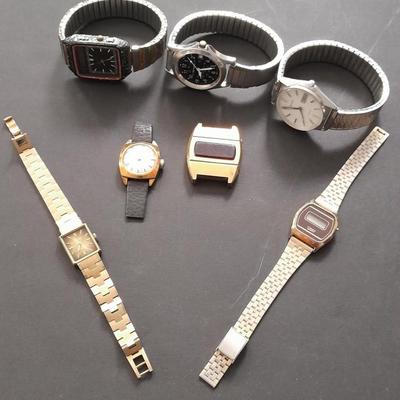 Wrist watches for repair Men's and Women's Timex, digital, and Durastead