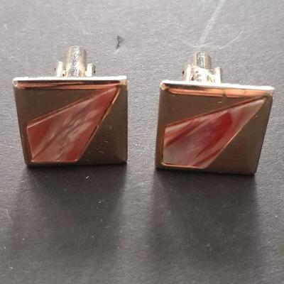 Men's cuff links pocketknife and necklace