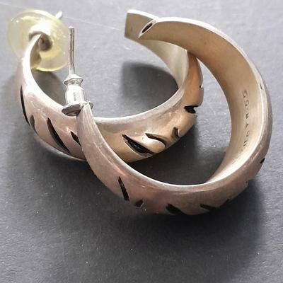 Silver toned chain necklace and 925 Sterling Silver Vintage Mexico Carved Design Hoop Earrings