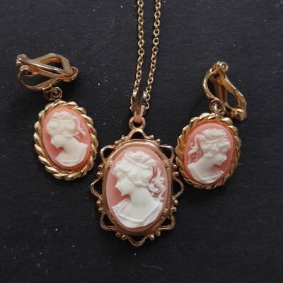 Cameo necklace with matching earings, and more