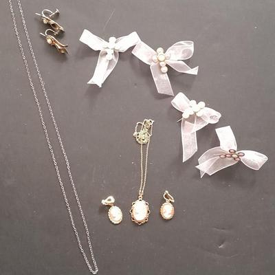 Cameo necklace with matching earings, and more