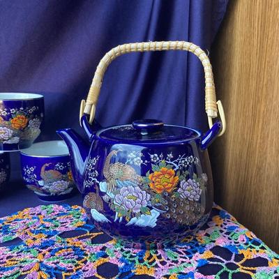 PRETTY ASIAN TEA SET, HINEY POT AND HAND MADE DOILY