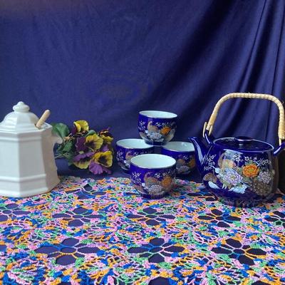 PRETTY ASIAN TEA SET, HINEY POT AND HAND MADE DOILY