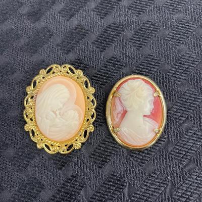 Lot of 2 Vintage faux cameo pins