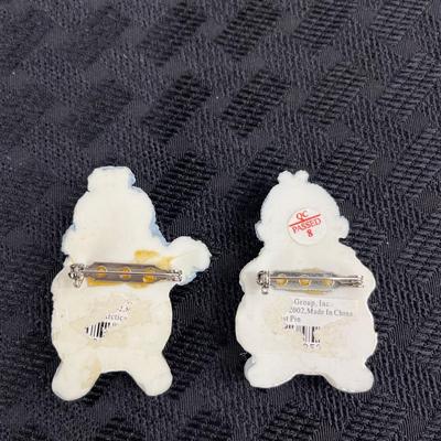 Pair 2002 snow buddies by encore