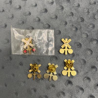 Vintage Operation lifesaver railroad crossing pins
