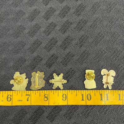 Vintage Christmas lapel pins