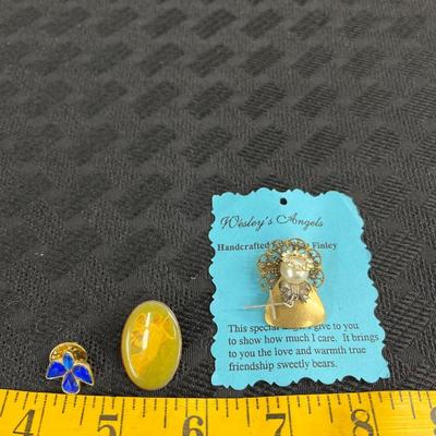 Angel pin