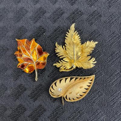 Vintage Gold tone leaf pins