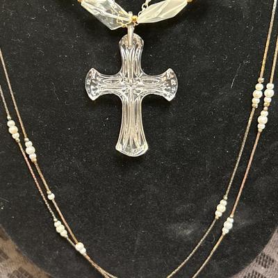 Lot of 5 Fashion Necklaces
