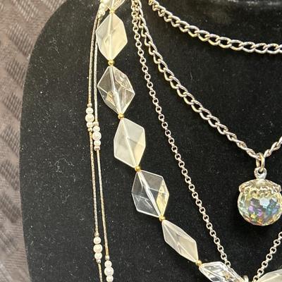 Lot of 5 Fashion Necklaces