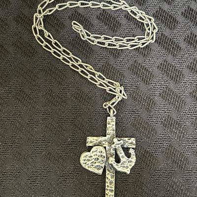 Hammered Pendant Cross Necklace