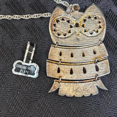 Vintage Owl Necklace | Color: Silver/Black