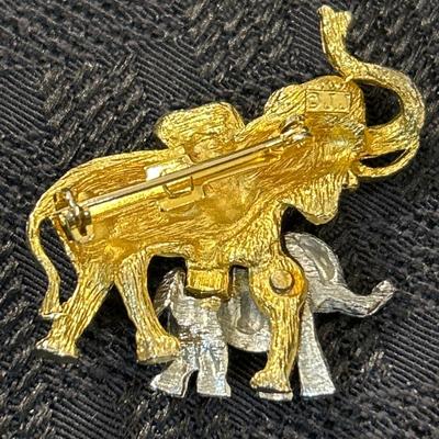 JJ Signed Double Elephants Mother Baby Gold Silver Color Pin Brooch 1980 Vintage