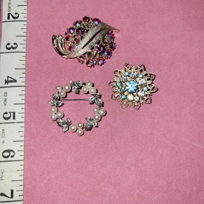 Vintage Brooch