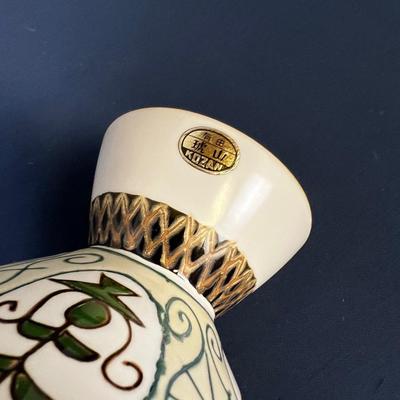 Kozan Japanese Vase 