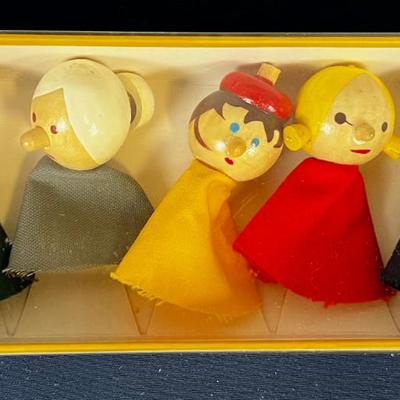 Vintage Play Things, Creative Set, Finger Puppets 