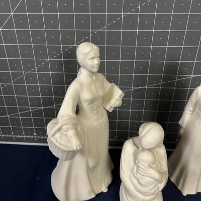 Hansen Classics Statues (3) Baby Holding & Basket Carrying 