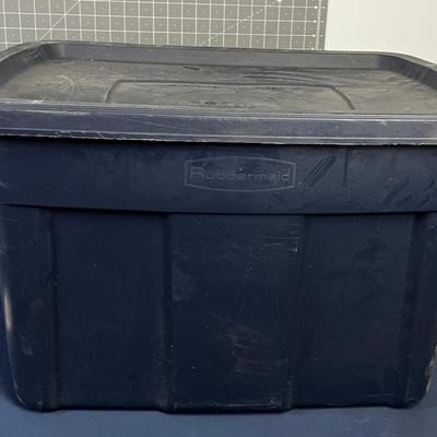 Extra Large Rubber Made Rough NECK  25 Gallon With Lid 