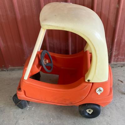 Cozy Coupe One Door Car
