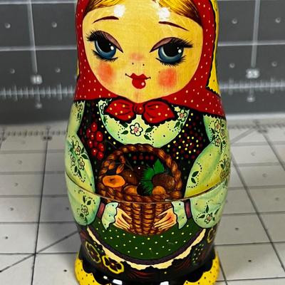 MATRYOSHKA DOLL - This is a nice one!!