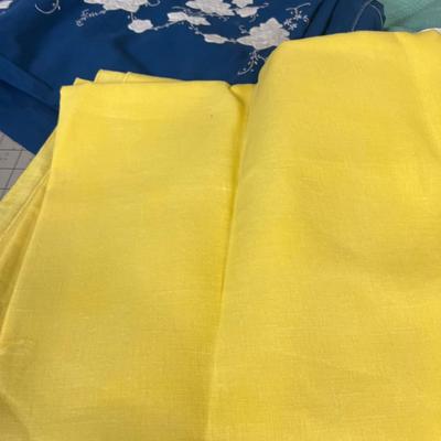 (5) Lot of Table Cloths 
