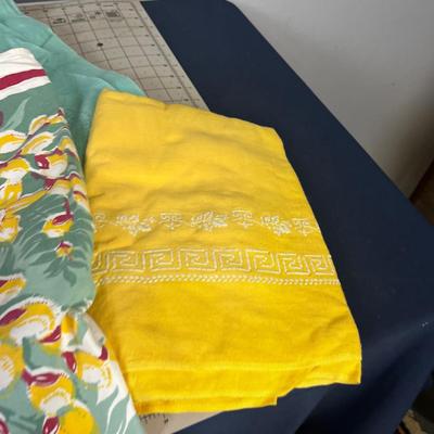 (5) Lot of Table Cloths 