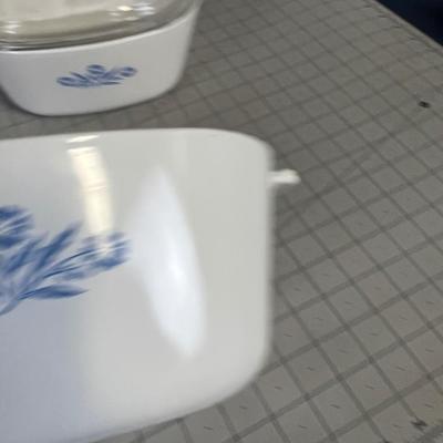 2 Pieces of Corning Ware Blue Cornflower 1 Lid