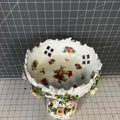 Fine Dresden Porcelain Centerpiece Bowl Cherubs and Flower