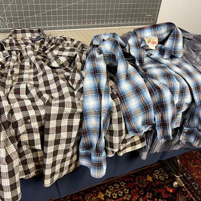 (3) Wrangler Snap Front XL Men's Shirts
