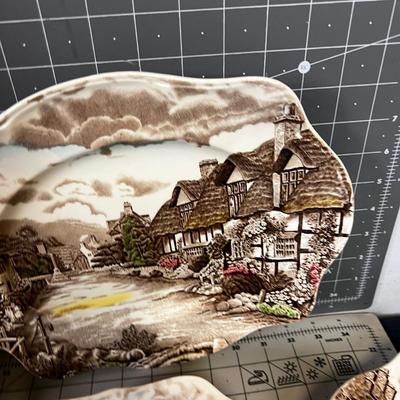 ANTIQUE - OLDE ENGLISH COUNTRYSIDE  Large set of China. 