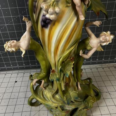 Saxony Art Nouveau Vase with Cherubs and women 