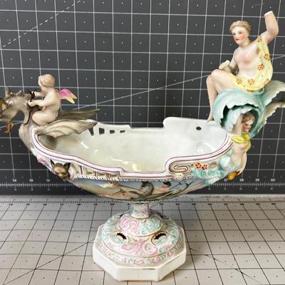 Exceptionally Cool Piece of Meissen Dragon Boat 