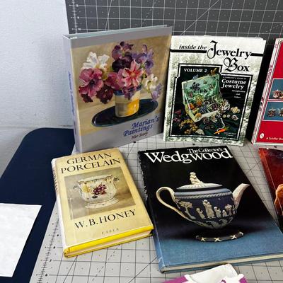 COLLECTOR BOOKS: Wedgewood, Armani, Jewelry French Art ETC.  