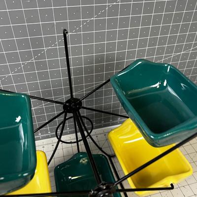 Very Cool Condiment Server. AWESOME! Green and Yellow 