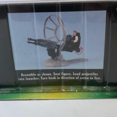 1038 - Star Wars 3.75 Diorama Hans Solo and Darth Vader