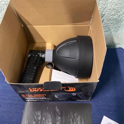 Ultimate Wild Handheld Light