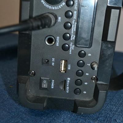 LOT 71. VERKSTAR PORTABLE PA/KARAOKE MACHINE