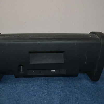 LOT 74. NYNE SPEAKER